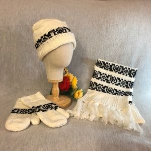 NWOT - Let it Snow White & Black Scarf, Hat, & Mittens